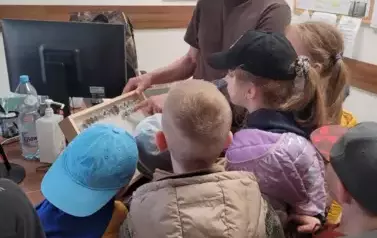 Wizyta przedszkolak&oacute;w do Nadleśnictwa w Dąbr&oacute;wce 3