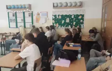 Program Edukacji Żywieniowej dla uczni&oacute;w klas VII-VIII szk&oacute;ł podstawowych i uczni&oacute;w szk&oacute;ł ponadpodstawowych 1