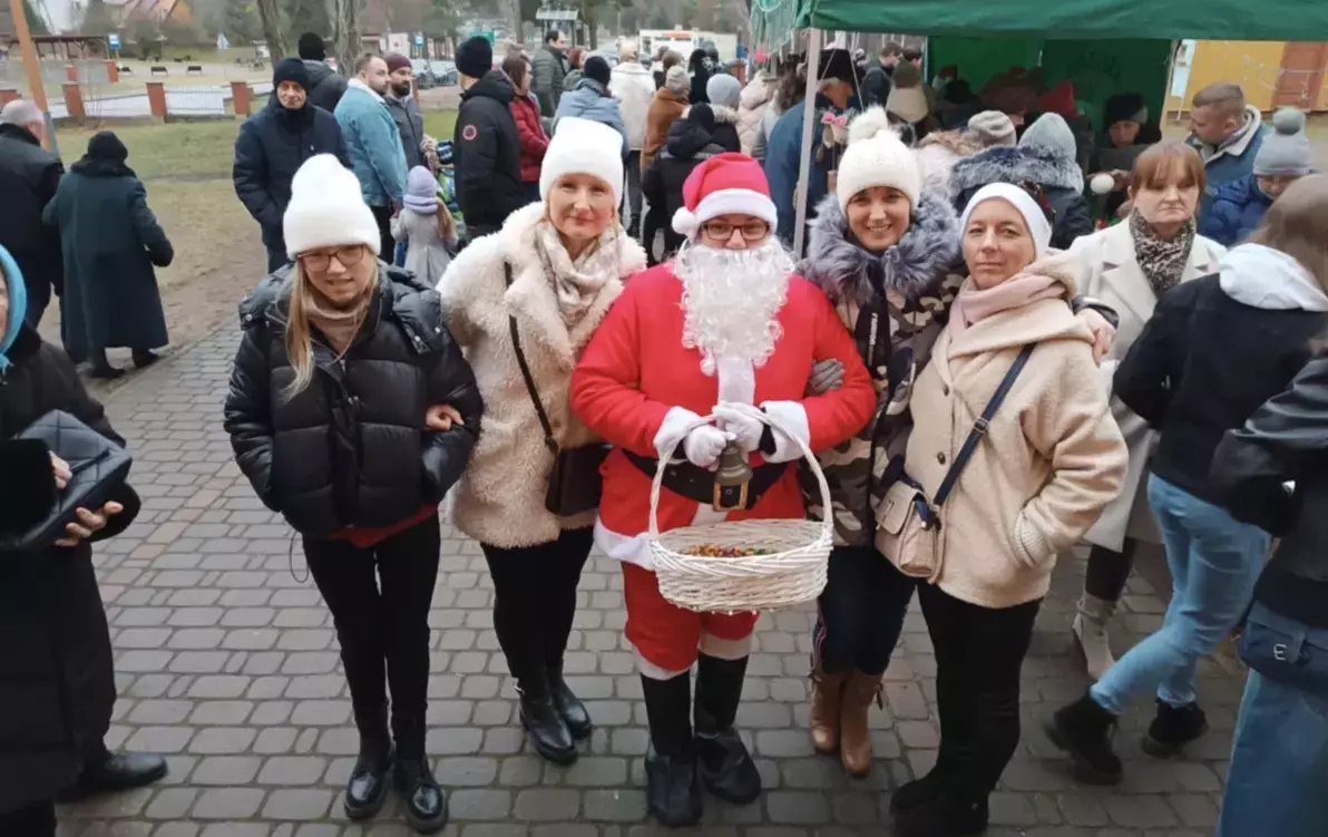 Zdjęcie do Kiermasz świąteczny