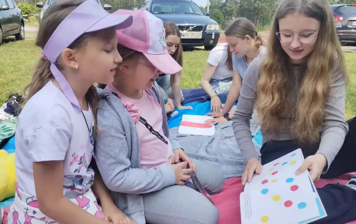 Zdjęcie do Czytanie na polanie