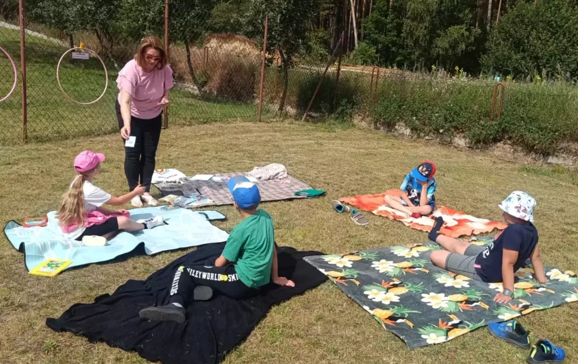 Zdjęcie do Outdoor Education w klasie drugiej.