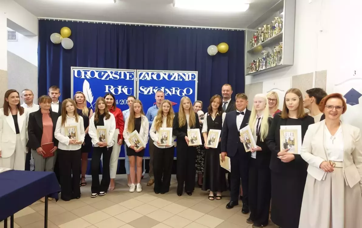 Zdjęcie do Uroczyste zakończenie roku szkolnego 2024/2025
