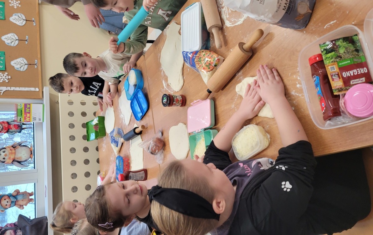 Zdjęcie do Dzień Pizzy w Oddziale Przedszkolnym